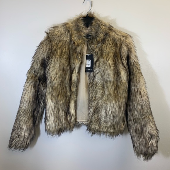 fernanda fur coat